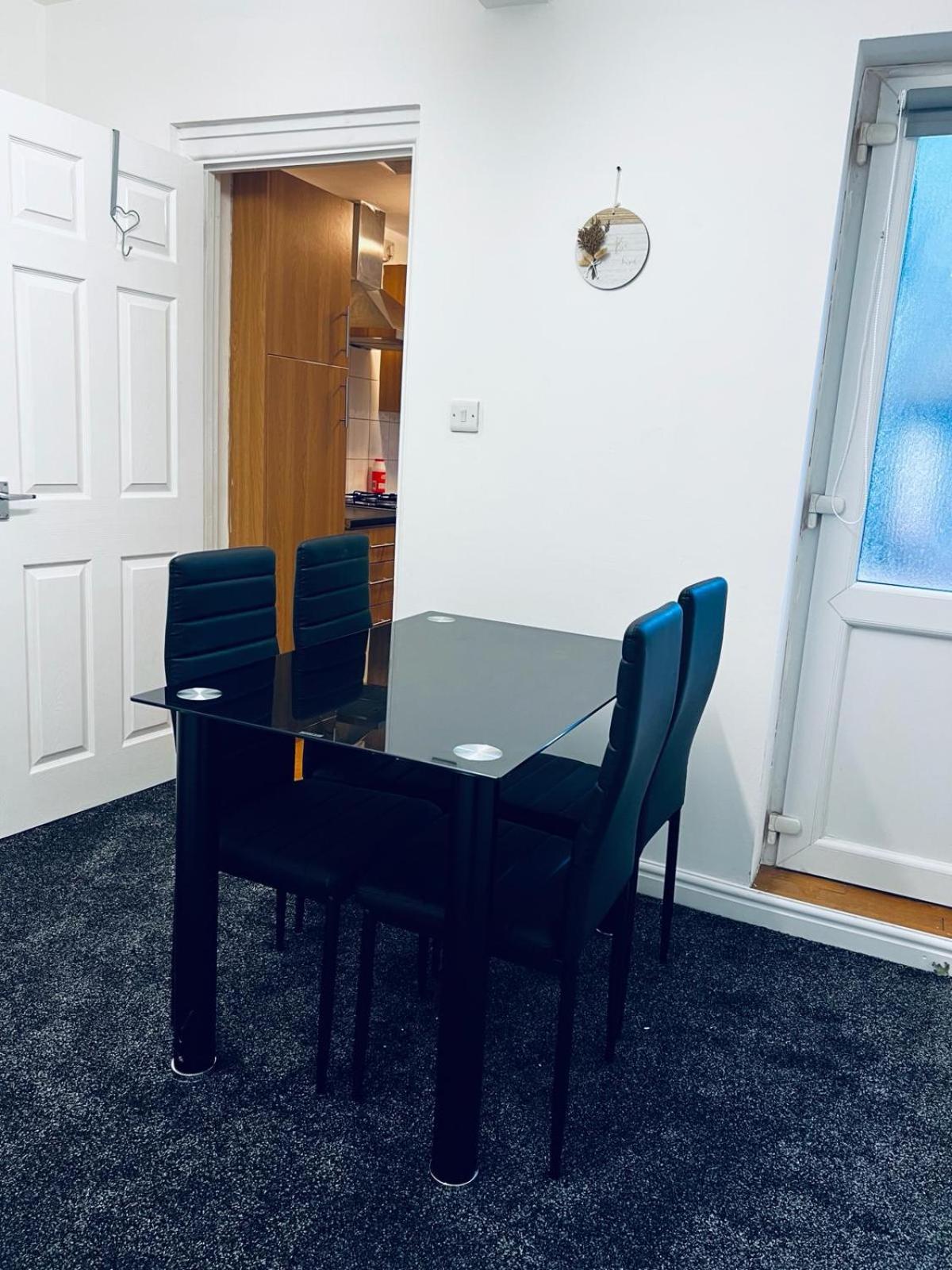 Holiday House Near Football Ground Nottingham Buitenkant foto